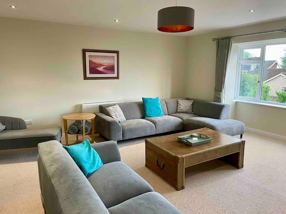 Modern And Cosy 4 Bedroom Home In The Mendip Hills, North Somerset Axbridge Exterior foto